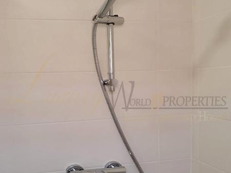 Villa for Sale in Palm Mar, Tenerife, España 39