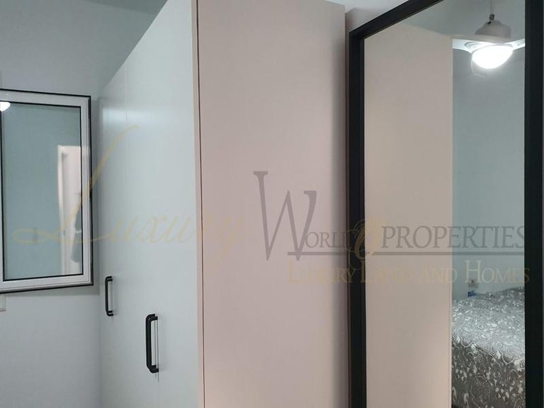 Villa for Sale in Palm Mar, Tenerife, España 28