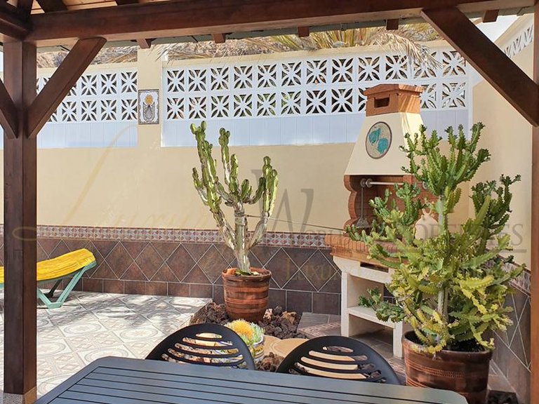 Villa for Sale in Palm Mar, Tenerife, España 8