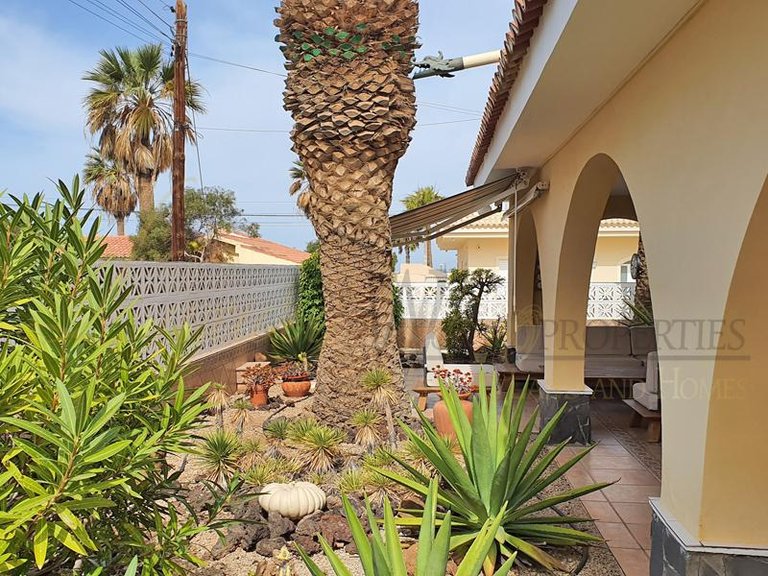 Villa for Sale in Palm Mar, Tenerife, España 12