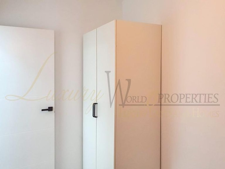 Villa for Sale in Palm Mar, Tenerife, España 31