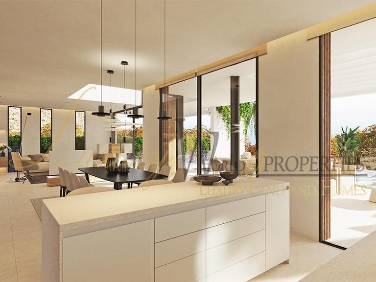 Villa for Sale in Costa Adeje, Tenerife, España 9