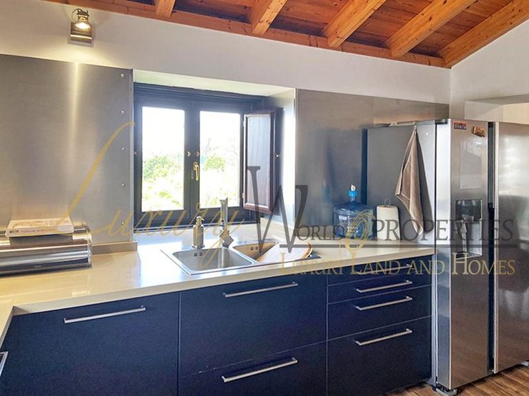 Villa for Sale in Aripe, Tenerife, España 17