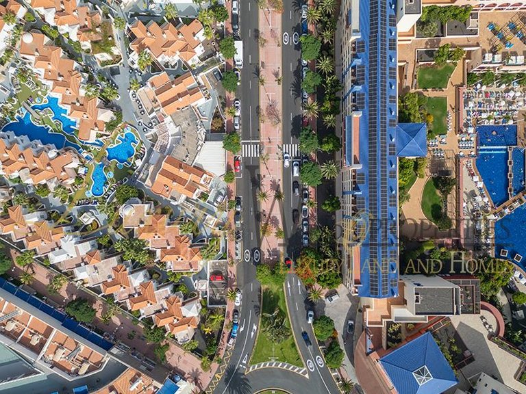 Apartment for Sale in Costa Adeje, Tenerife, España 15