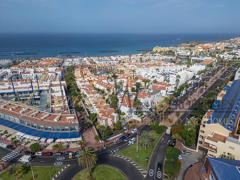 Apartment for Sale in Costa Adeje, Tenerife, España 17