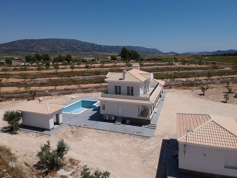 Villa for Sale in Inland Pinoso, Alicante 34