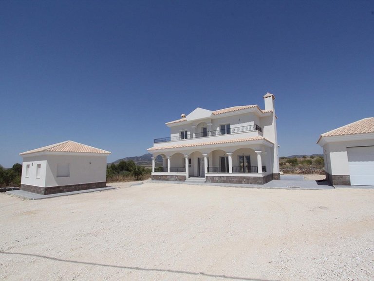 Villa for Sale in Inland Pinoso, Alicante 36