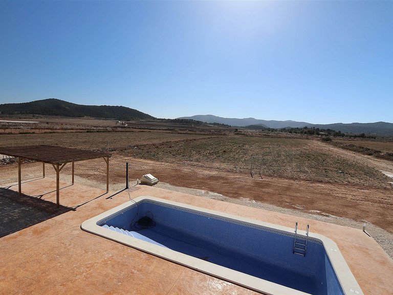 Villa for Sale in Inland Pinoso, Alicante 30
