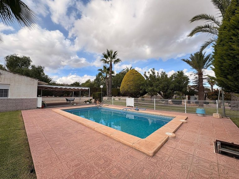 Villa for Sale in Monovar, Alicante 6