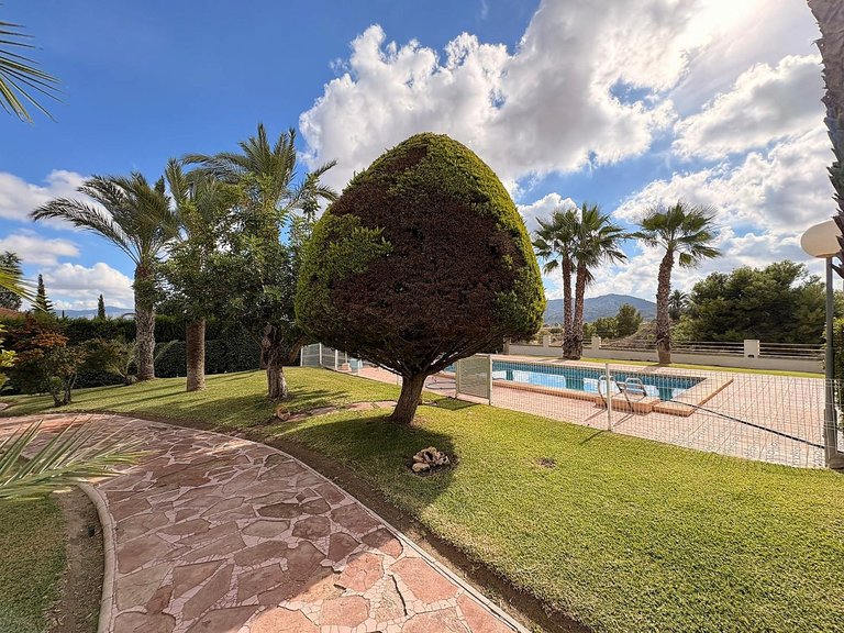 Villa for Sale in Monovar, Alicante 7
