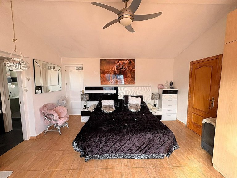 Villa for Sale in Castalla, Alicante 22
