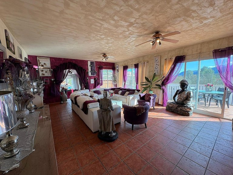 Villa for Sale in Castalla, Alicante 27