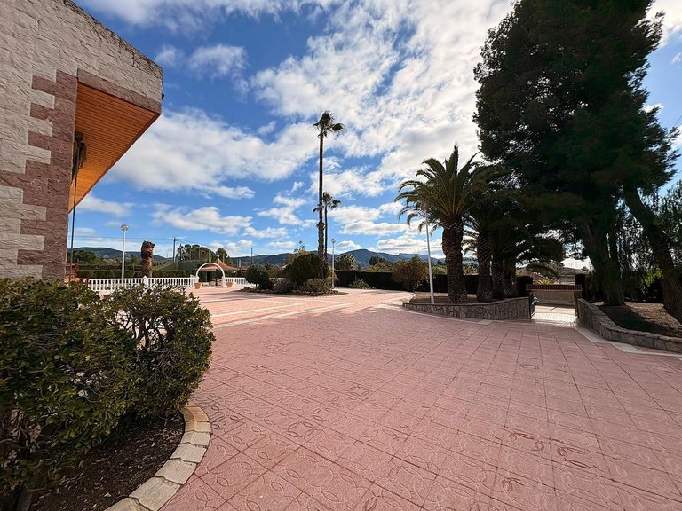 Villa for Sale in Sax, Alicante 42