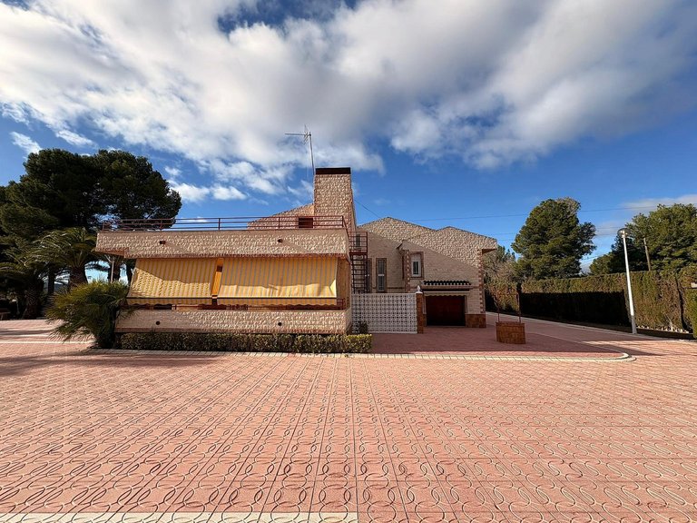 Villa for Sale in Sax, Alicante 22