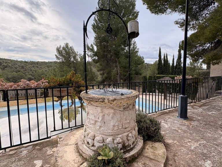 Villa for Sale in Sax, Alicante 46