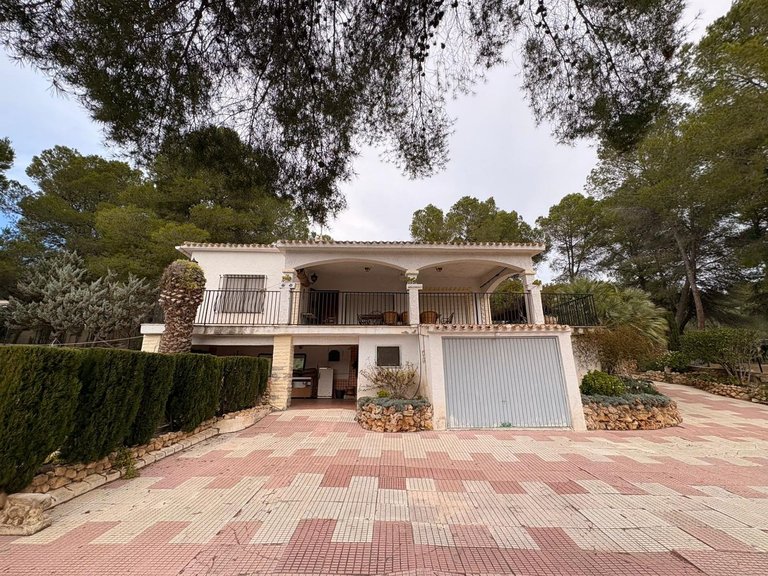 Villa for Sale in Sax, Alicante 3