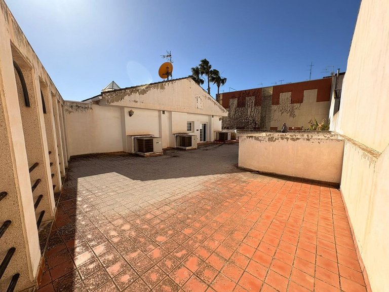 Villa for Sale in Sax, Alicante 38