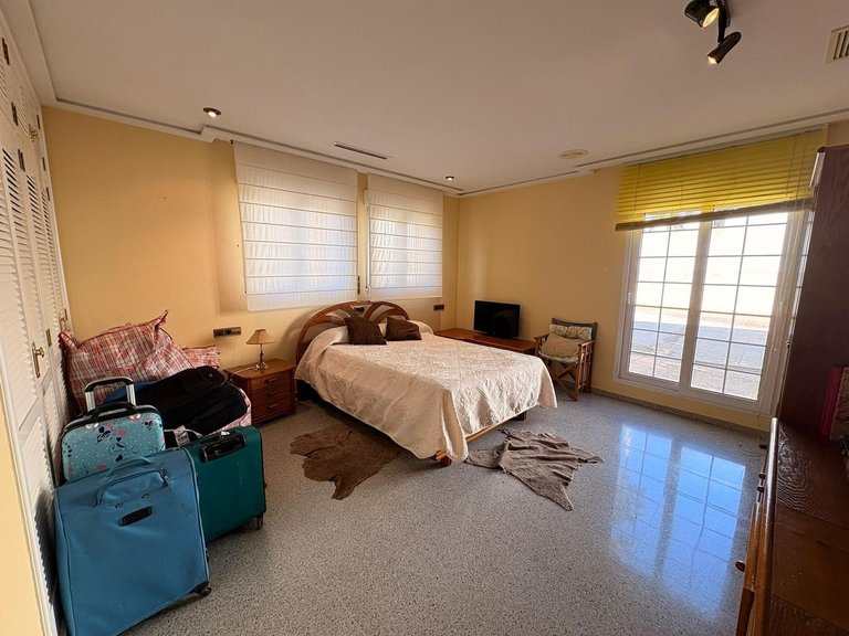 Villa for Sale in Sax, Alicante 37
