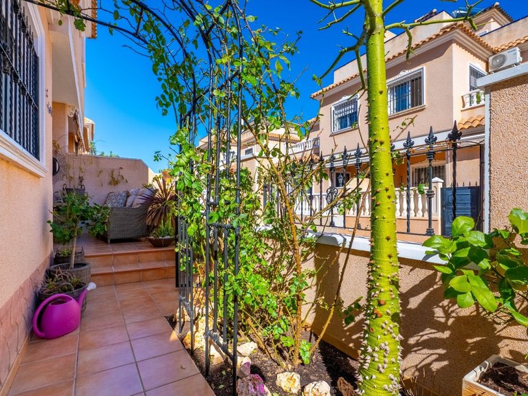 Town House for Sale in Orihuela Costa, Alicante 8