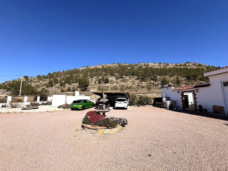 Villa for Sale in Monóvar, Alicante 16