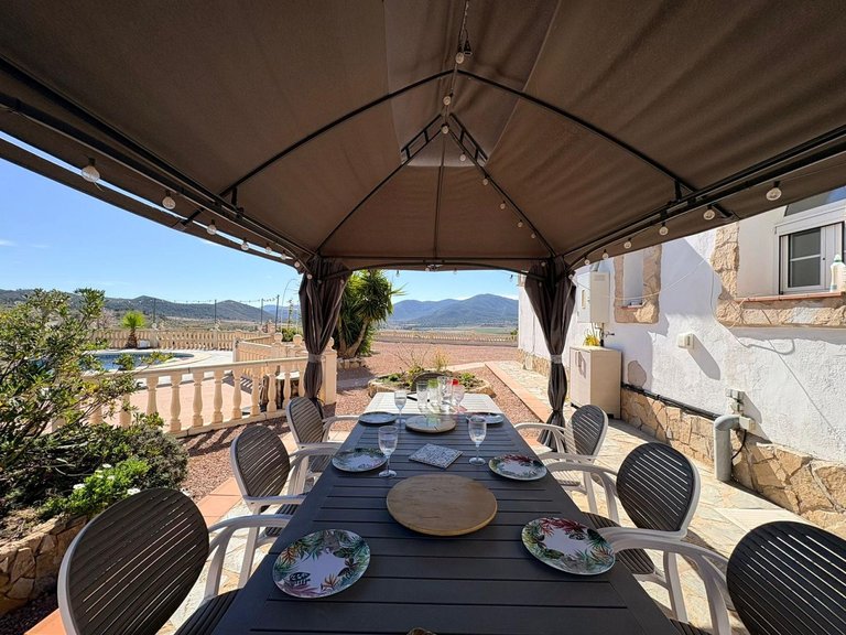 Villa for Sale in Monóvar, Alicante 36