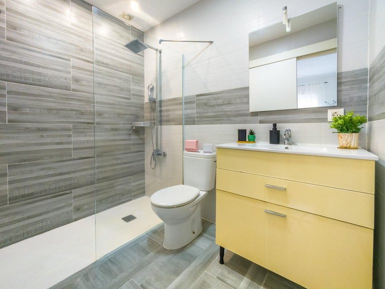 Apartment for Sale in Torrevieja, Alicante 7