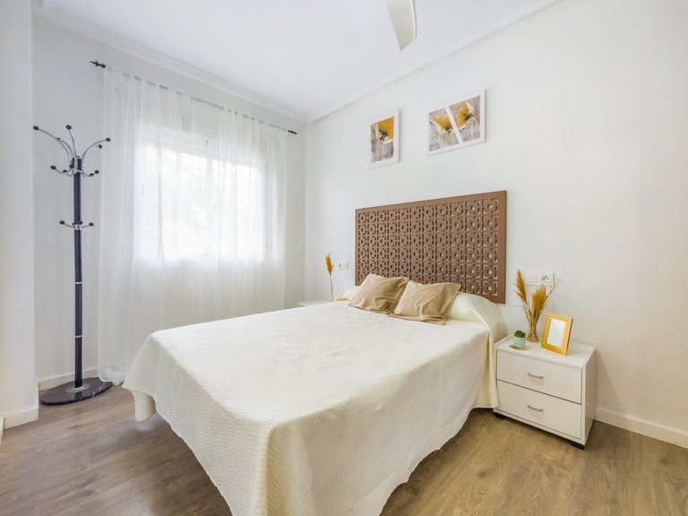Apartment for Sale in Torrevieja, Alicante 6