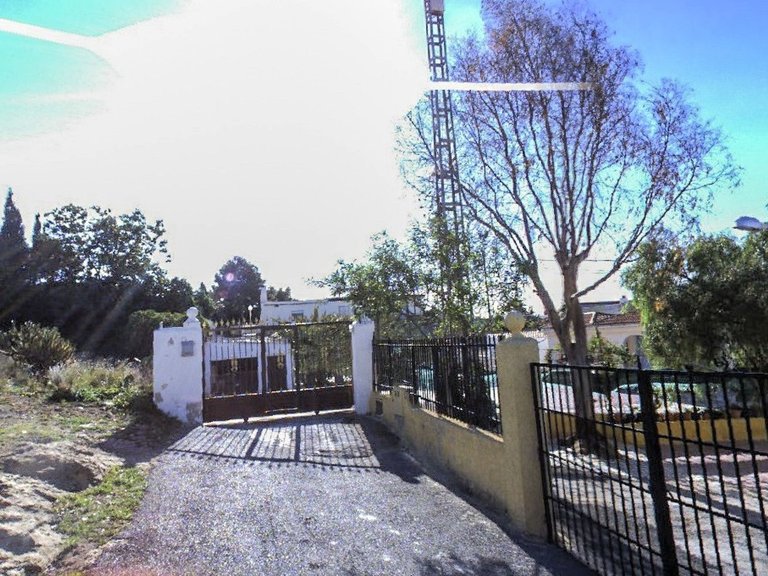 Villa for Sale in Elche, Alicante 3