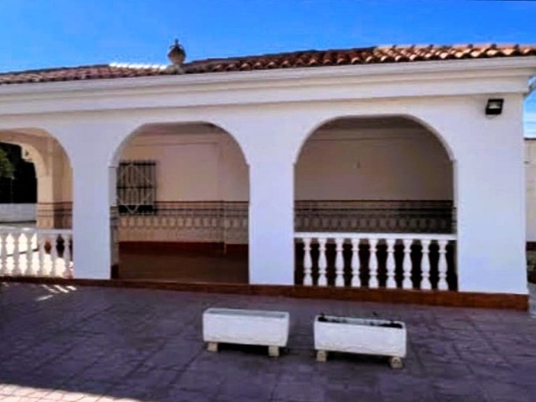 Villa for Sale in Elche, Alicante 6