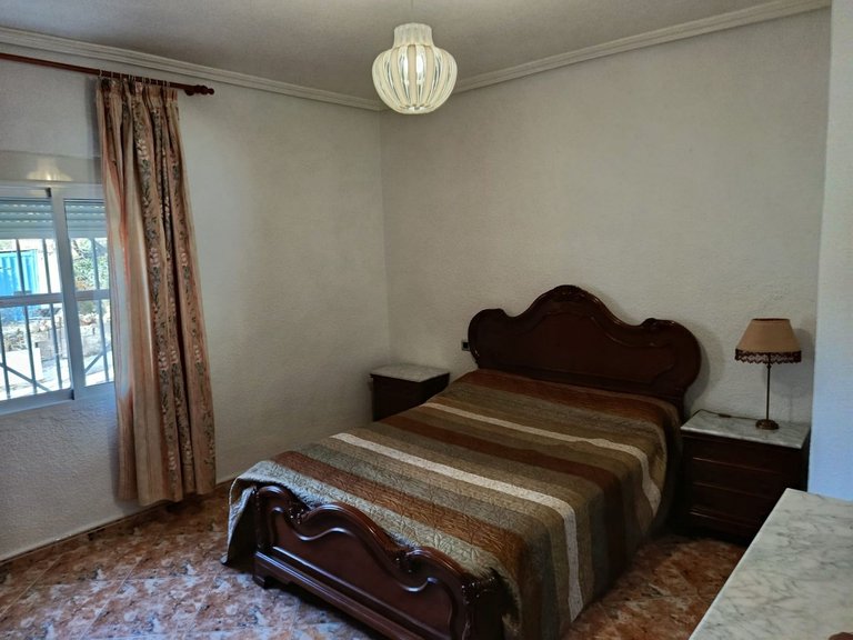 Villa for Sale in Elche, Alicante 31