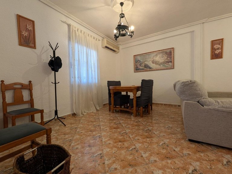 Villa for Sale in Elche, Alicante 41