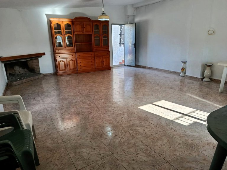 Villa for Sale in Elche, Alicante 16