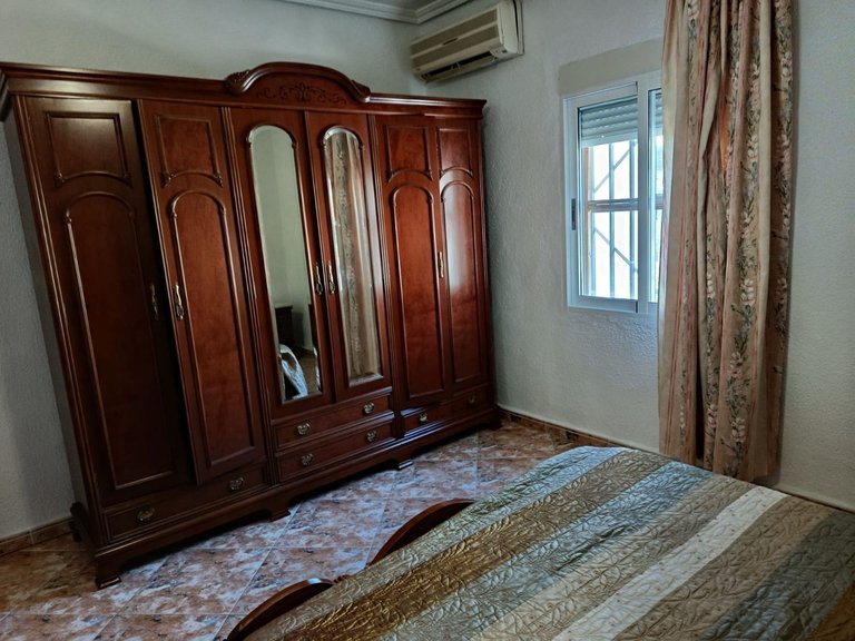 Villa for Sale in Elche, Alicante 14