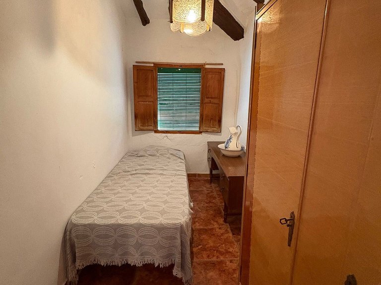 Town House for Sale in Pinoso, Alicante 50
