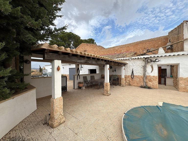 Town House for Sale in Pinoso, Alicante 14