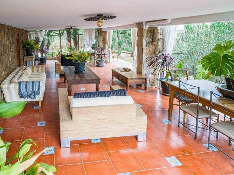 Villa for Sale in Petrer, Alicante 24