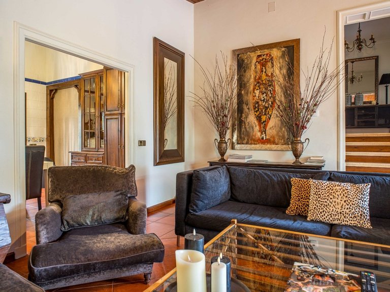 Villa for Sale in Petrer, Alicante 35