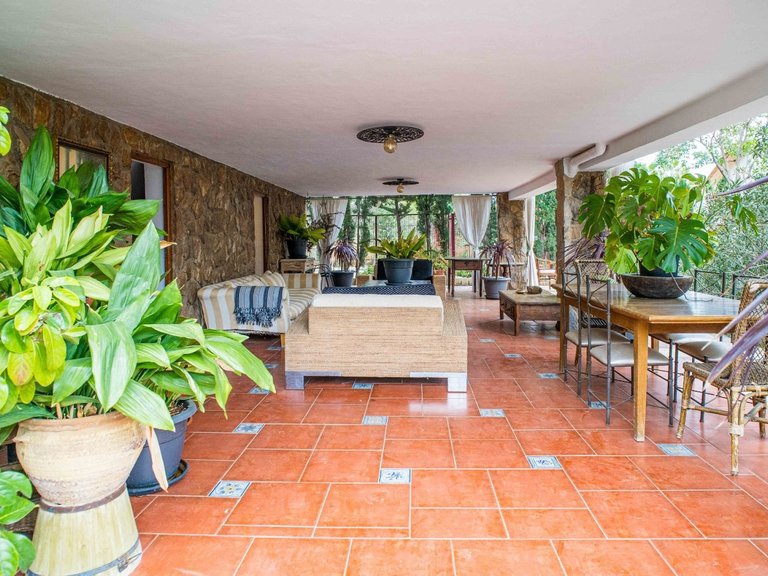 Villa for Sale in Petrer, Alicante 25