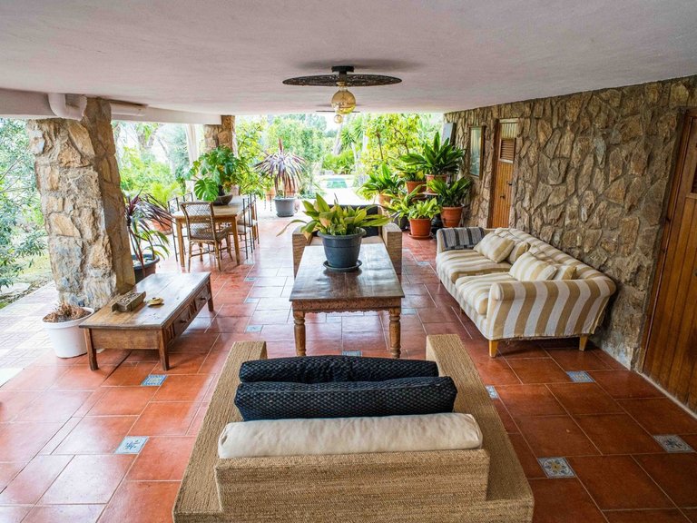 Villa for Sale in Petrer, Alicante 29