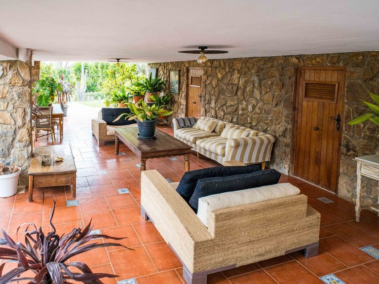 Villa for Sale in Petrer, Alicante 28
