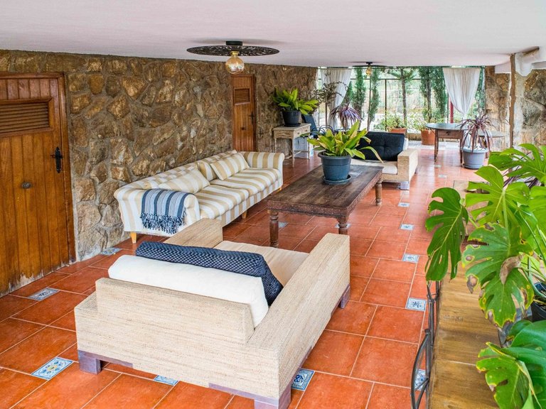 Villa for Sale in Petrer, Alicante 30