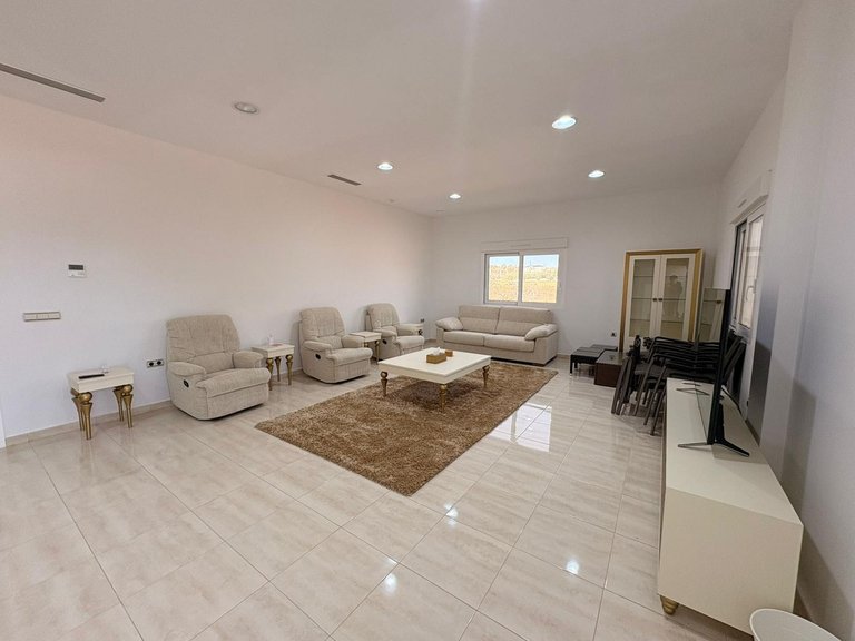 Villa for Sale in Pinoso, Alicante 18