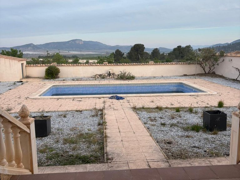Villa for Sale in Monovar, Alicante 10