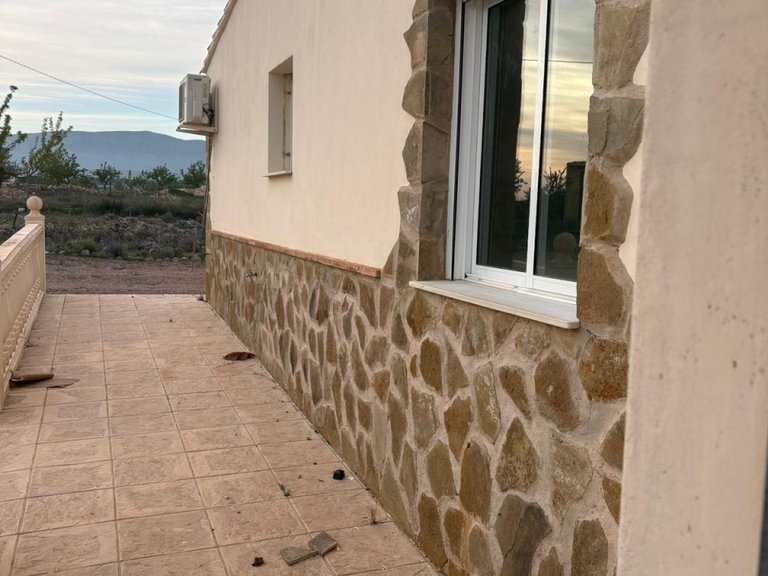 Villa for Sale in Monovar, Alicante 7
