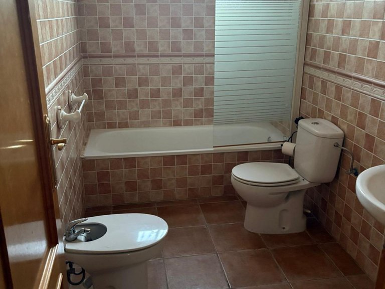 Villa for Sale in Monovar, Alicante 24