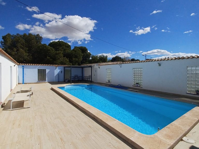 Country House for Sale in Pinoso, Alicante 5