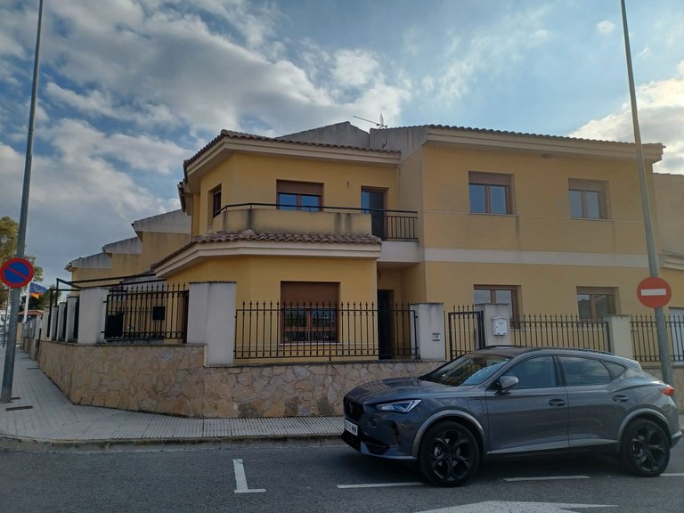 Town House for Sale in Pinoso, Alicante 3