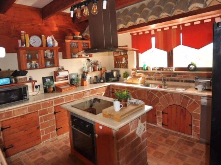 Villa for Sale in Pinoso, Alicante 19