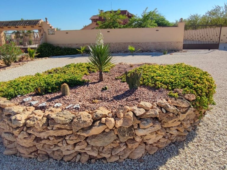 Villa for Sale in Pinoso, Alicante 38