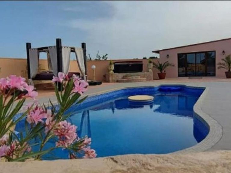 Villa for Sale in Pinoso, Alicante 49